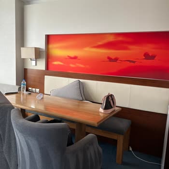 İzmir Kordon Otel Pasaport Şikayeti Ve Para İadesi İstiyorum