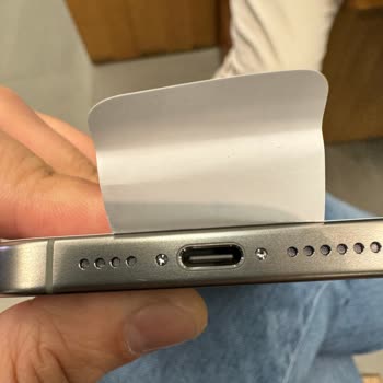 Apple Store Akasya AVM Şubesi Müşteri Mağduriyeti ve İlgisizlik