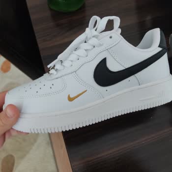 Hg Outlet (hgoutlet.tr) Ayakkabıyı Küçük Gönderdi