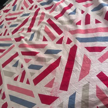 Karaca Home Nevresim Takımının İlk Yıkamada Boyaları Aktı