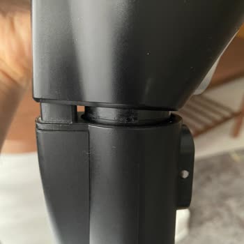 Bosch Unlimited Serie 6 Toz Haznesi Kırıldı