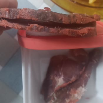 Köfteci Yusuf Kalın Kesim Pastırmadan Şikayetçiyim!