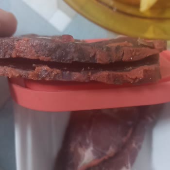 Köfteci Yusuf Kalın Kesim Pastırmadan Şikayetçiyim!