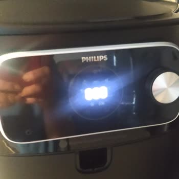 PHILIPS Ev Aletleri Airfryer Cihazında Yaşanan Teknik Sorunlar Ve Müşteri Hizmetleri İle İlgili Şikayet