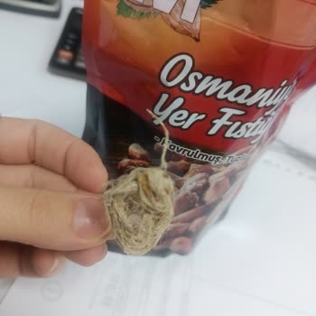 Migros Fıstığın İçinden Çıkan Yabancı Madde