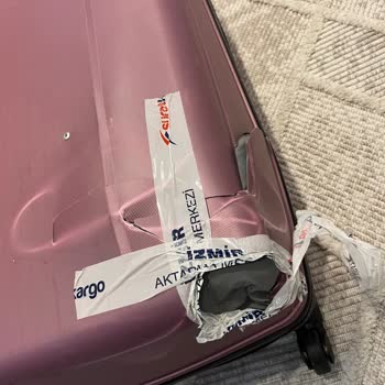 Sürat Kargo Valizi Kırık Getirdi