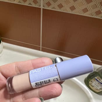 Pastel Kozmetik Pastel Kapatıcı Alerjisi