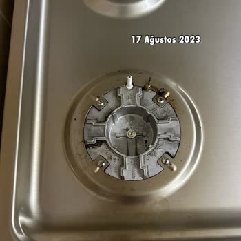 Beko Marka Çelik Fırınlı Ocak Leke Oldu