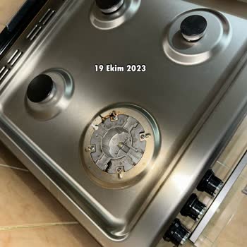 Beko Marka Çelik Fırınlı Ocak Leke Oldu