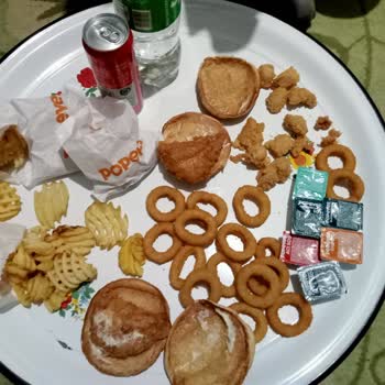 Popeyes Yanlış Ürün Gönderdi İade Yapmıyor