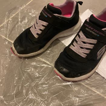Skechers Markasının Ve Ürünlerinin Arkasında Durmuyor!