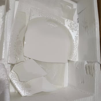 Gallery Crystal Mağazadan Alınan Çeyiz Takımında Yaşanan Sorunlar Ve İletişim Aksaklıkları