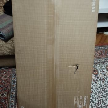 İncehesap Firmasından Gelen Düzgün Kolilenmemiş Kırık Monitör