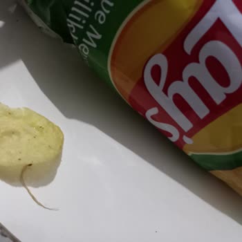 Lays Cipsten Yabancı Cisim