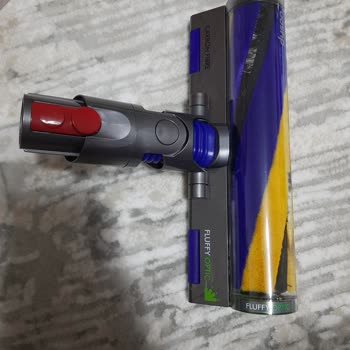 Dyson Zemin Başlığında, Lazerin Açma Kapama Düğmesinin Olmaması