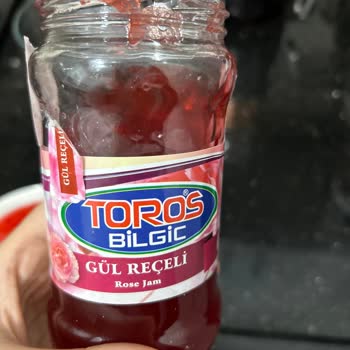 Toros Bilgiç Gül Reçelinden Böcek Çıktı!