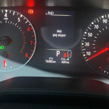 Renault Clio 1.0 Tce Akü Şarj Sorunu