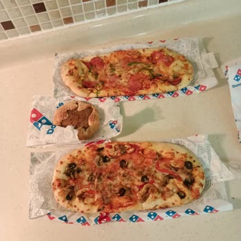 Domino's Pizza Beklentileri Karşılamayan Pizza Servisi