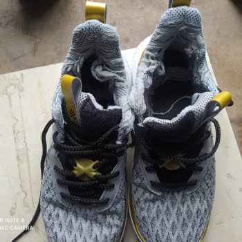 Kısa Sürede Deforme Olan Under Armour