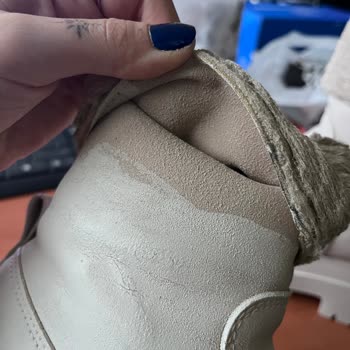 Online Lostra Ayakkabı Bakım Servisi Hizmet Kalitesi Şikayeti