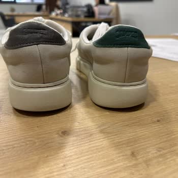 Online Lostra Geç Teslim- Ayakkabım Ezilmiş