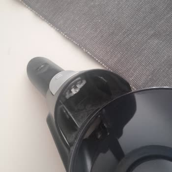 Bosch Süpürge Garantisi Var Servis Ücreti İsteniyor.