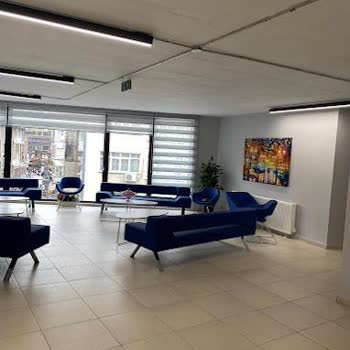 Climed Tedavi Merkezi Doktor Çok Saygısız