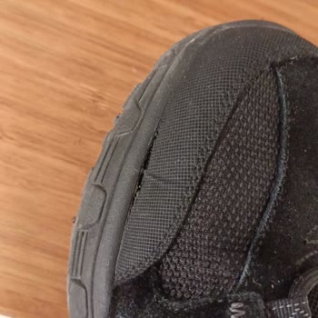 Skechers Pişmanlıktır, 1 Aylık Ayakkabı
