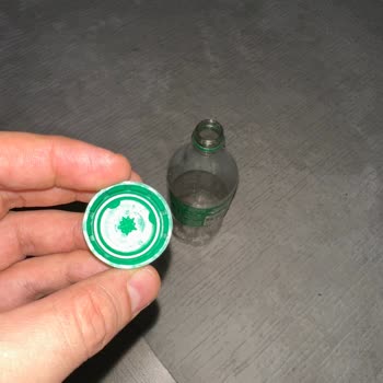 Sprite Ve Coca-Cola 1 Litre Kapakta Kod Yok.