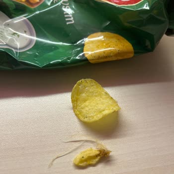 Lays Yabancı Madde Çıktı!