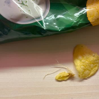 Lays Yabancı Madde Çıktı!