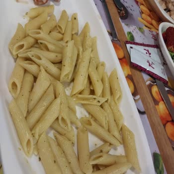 Tavuk Dünyası Denizli Şubesinin Yenilmeyecek Ürünler Çıkarması