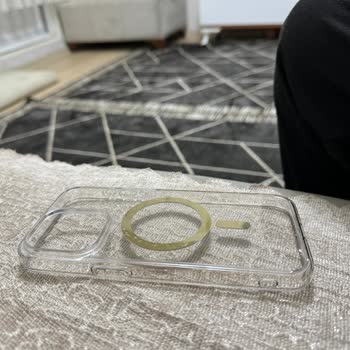 Yüksek Fiyata Satılan Kalitesiz Spigen Kılıf