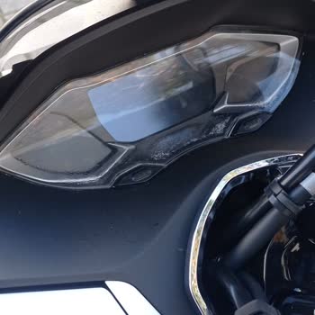 Honda Motosiklet Gösterge Düğmesi Çalışmıyor Ve Su Alıyor