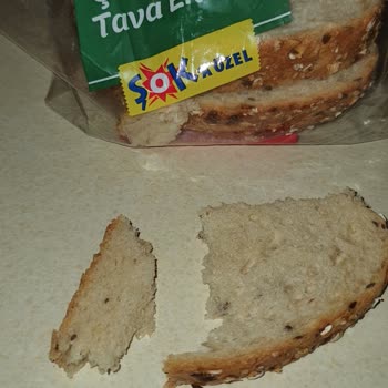 Uno Ekmek İçinden Taş Çıktı!