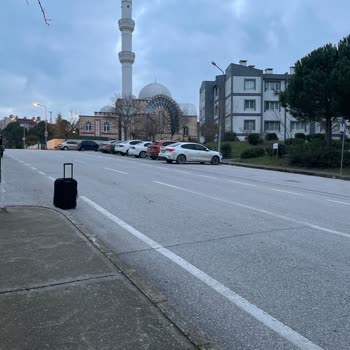 Kocaeli Büyükşehir Belediyesi 88 Dünya Bankası 8:15te Kalkan Şoför