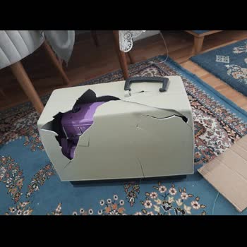 Sürat Kargo Gönderim Yaptığım Ürünü Kırmışlar