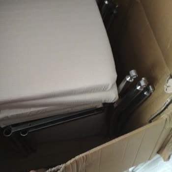 Evform Masa ve Sandalye Şikayeti