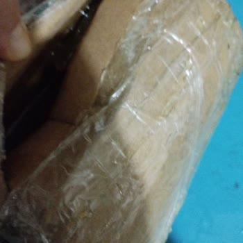 Karslı Gıda Faturasız Ürün Gönderiyor Ve Para İademi Yapmıyor