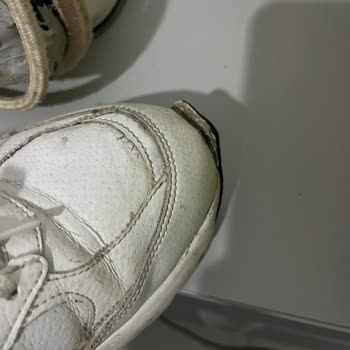 New Balance Kalitesiz Ürün Hayal Kırıklığı Yarattı