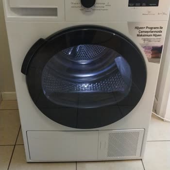 Arçelik Kurutma Makinemin Yanında Bağlantı Aparatı Bırakılmadı.