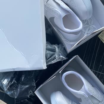 Fem.brands (Instagram) Fem. Brands Dolan... Dirici