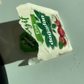 Doğadan Paketlenmiş Elma Çayında Kurtlarla Karşılaşma