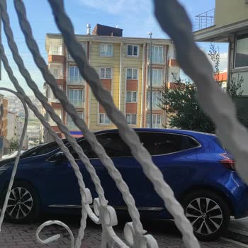 Esenyurt Belediyesi İlgisiz Alakasız D