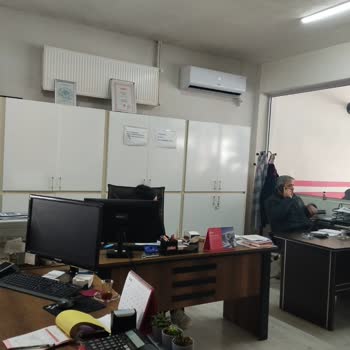 Regal Klima Pişmanlıktır. (Klima Bizden Daha Çok Üşüyor)