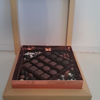 Çiçek Sepeti Farklı Ürün Yolluyor