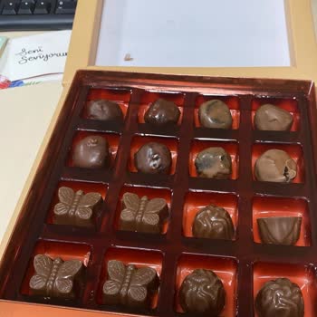 Çiçek Sepeti Farklı Ürün Yolluyor