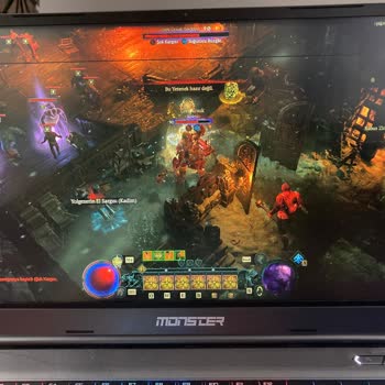 Monster Notebook LCD Kararması