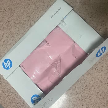 Rhea Atelier 3-5 Kişi Evde Toplanmış Sağdan Soldan Kopyala Yapıştır Yapıyorlar