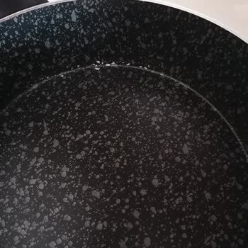 Cem Mutfak A101'den Alınan Tencerenin İç Tabanı Soyuldu